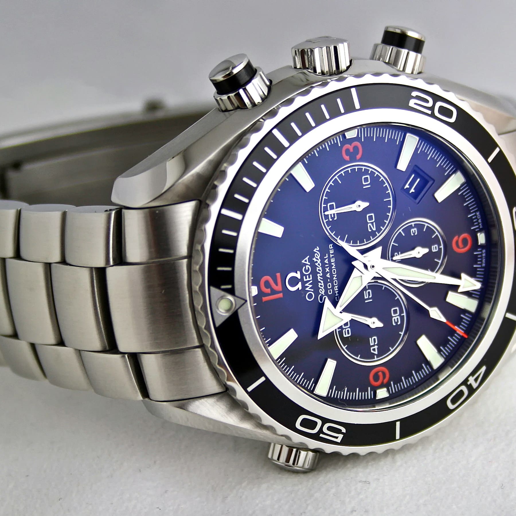 Overseas Dual Time thumbnail 3